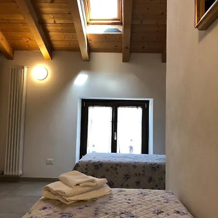 La Casa Della Ada Кастельнуово-дель-Гарда