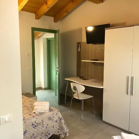 La Casa Della Ada Affittacamere Castelnuovo del Garda